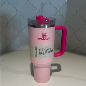 Stanley Pink Quencher H2.0 Tumbler